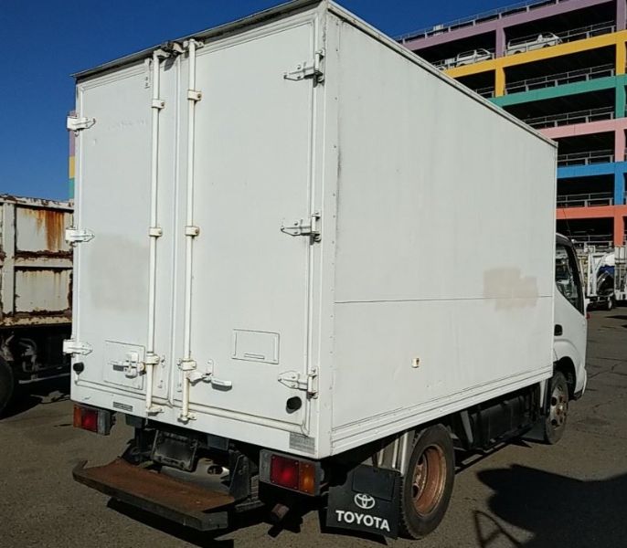  30161  TOYOTA DYNA  2000  