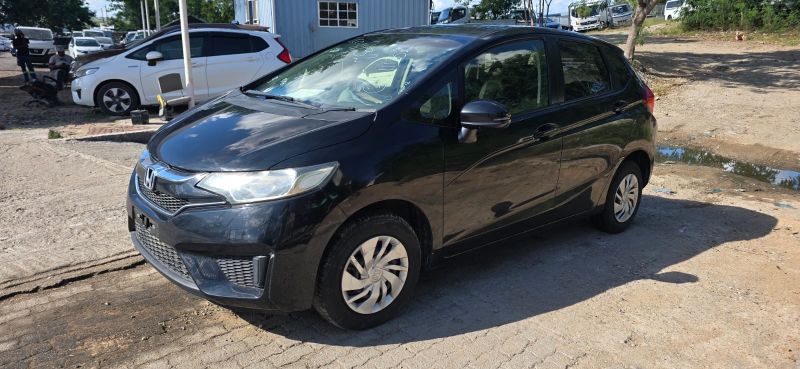  30162  HONDA FIT  2017 