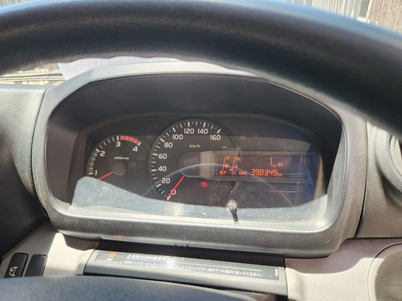  30170  HINO DUTRO  2011  