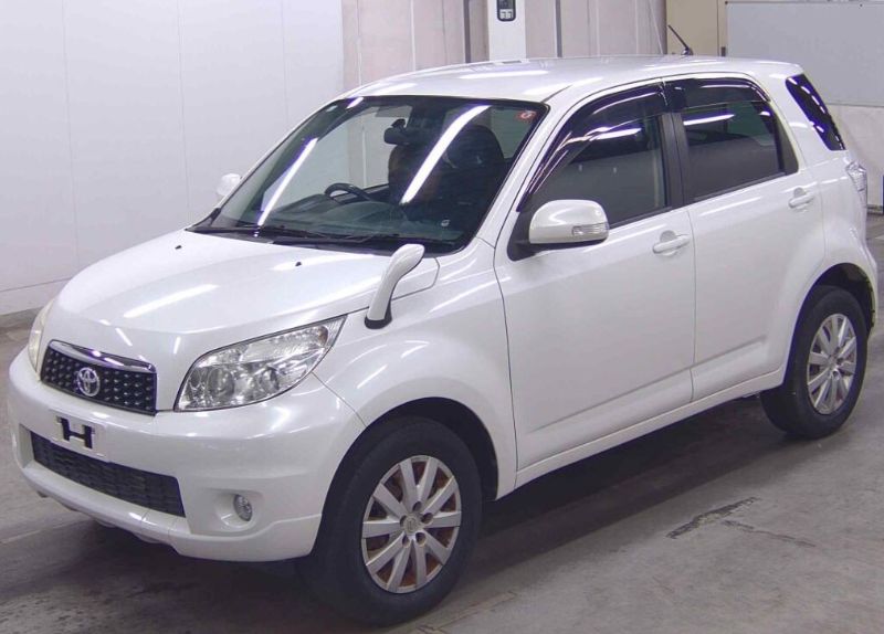  30174  TOYOTA RUSH  2008  