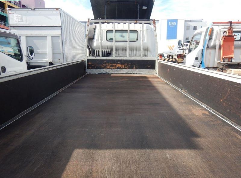  30175  HINO DUTRO  2002  