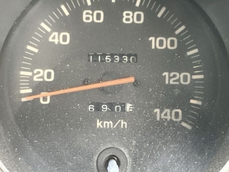  30180  TOYOTA DYNA  1989  