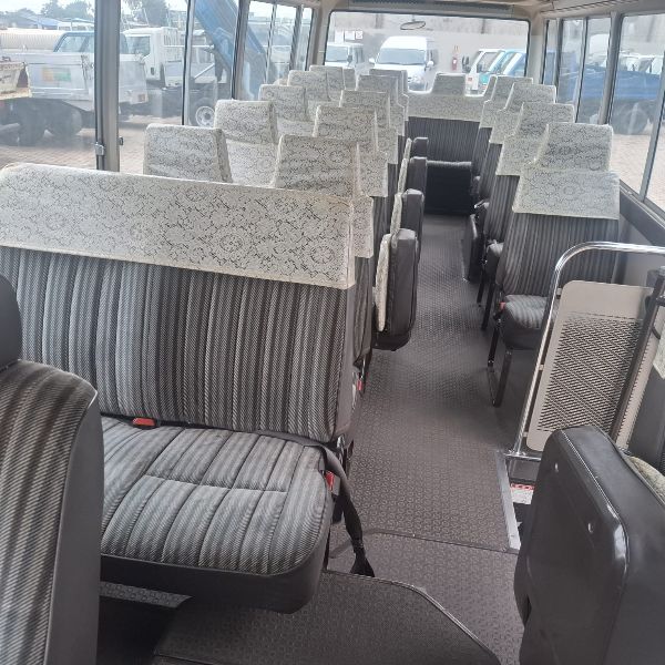  30182  TOYOTA COASTER  1990  