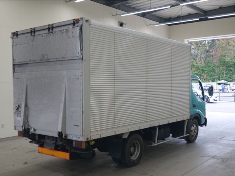  30183  TOYOTA DYNA  2002  