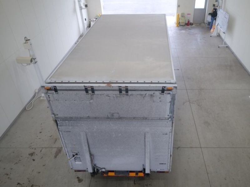  30183  TOYOTA DYNA  2002  