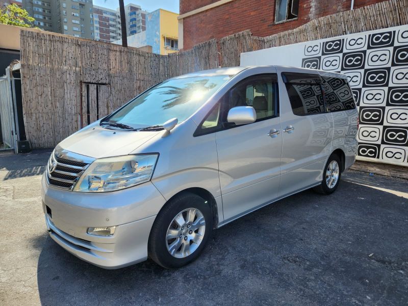  30238 TOYOTA HIACE  2017  