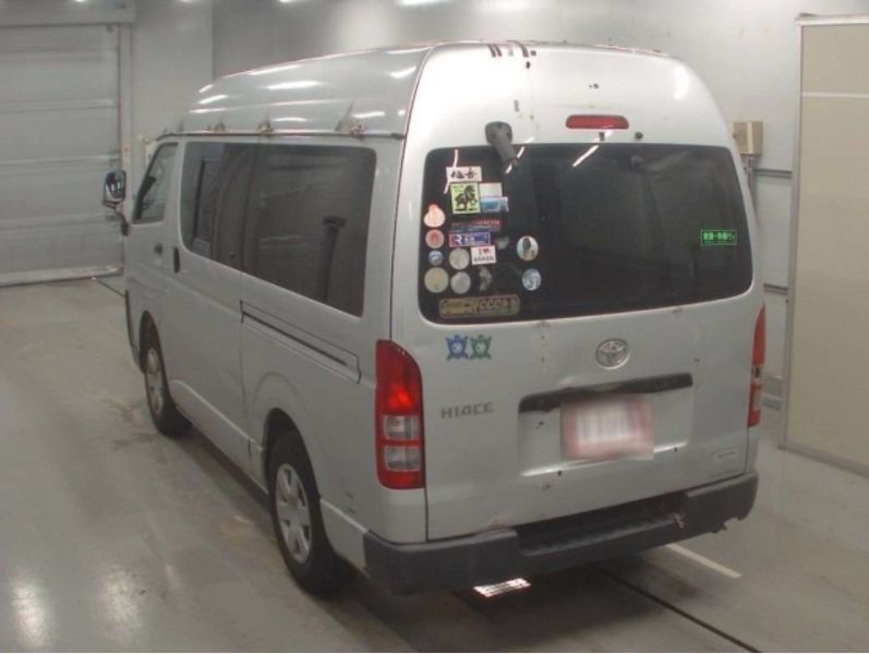  30192  TOYOTA HIACE  2009  