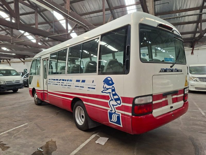  30193  HINO LIESSE BUS  2004  