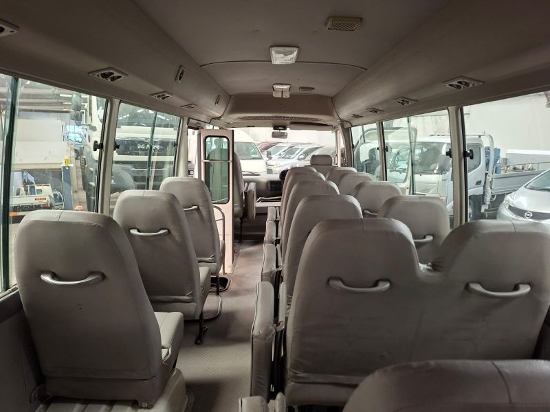  30193  HINO LIESSE BUS  2004  