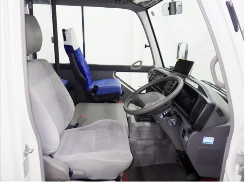  30200  HINO LIESSE BUS  2015  