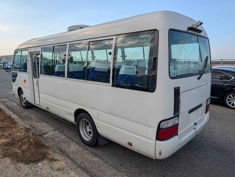  30200  HINO LIESSE BUS  2015  