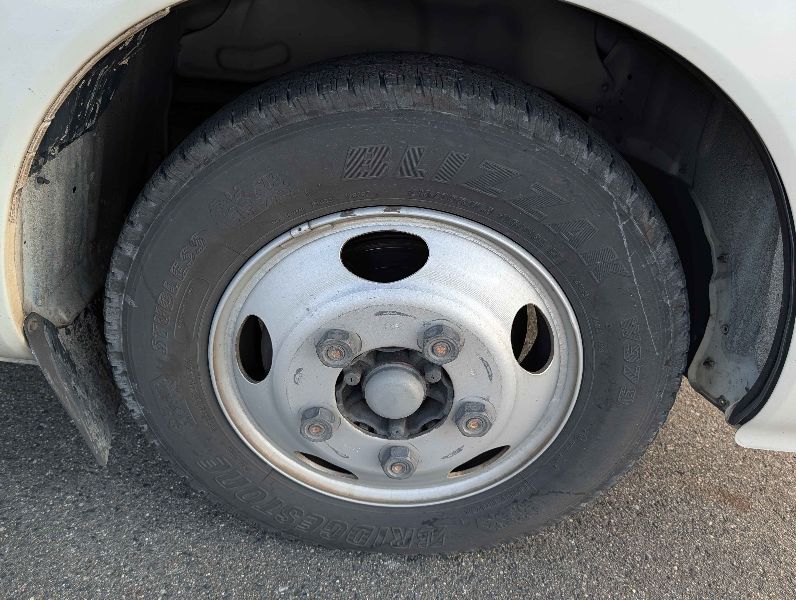  30200  HINO LIESSE BUS  2015  