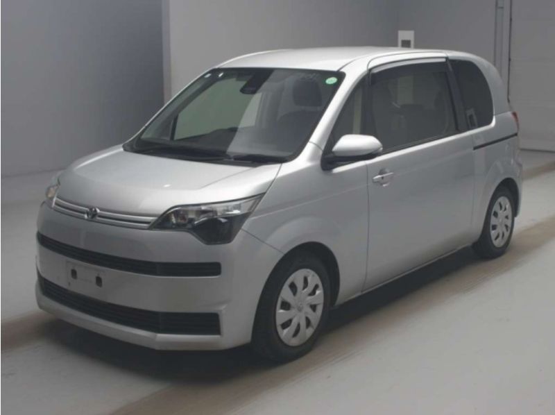  30266 TOYOTA AQUA  2017  