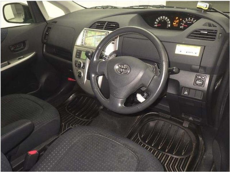  30254  TOYOTA RACTIS  2008  