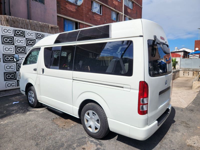 30257  TOYOTA HIACE  2008  