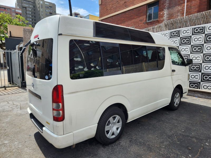  30257  TOYOTA HIACE  2008  