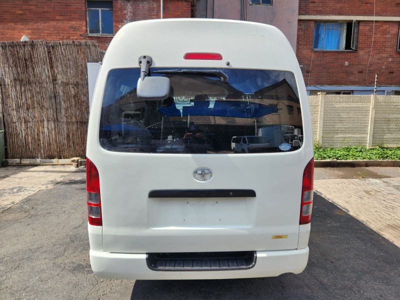  30257  TOYOTA HIACE  2008  
