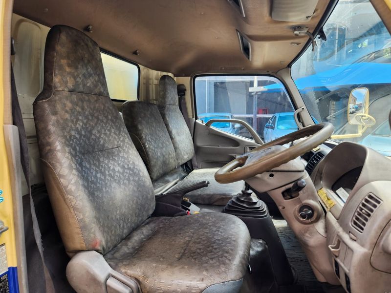  30262  HINO DUTRO  2008  