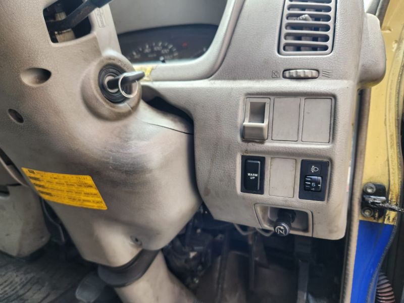  30262  HINO DUTRO  2008  