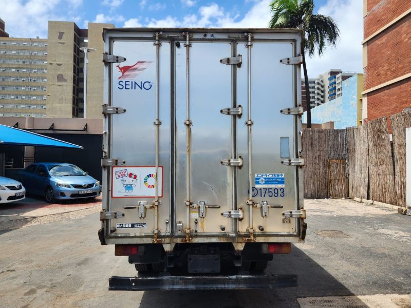  30262  HINO DUTRO  2008  