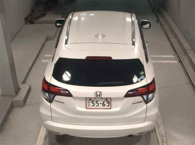  30263  HONDA VEZEL  2016  