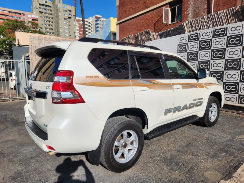  30265  TOYOTA LANDCRUISER PRADO  2017  