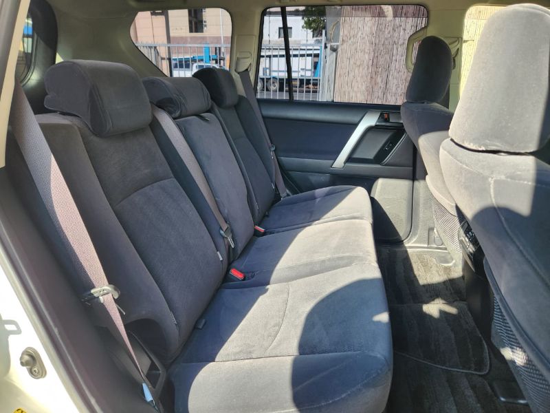  30265  TOYOTA LANDCRUISER PRADO  2017  