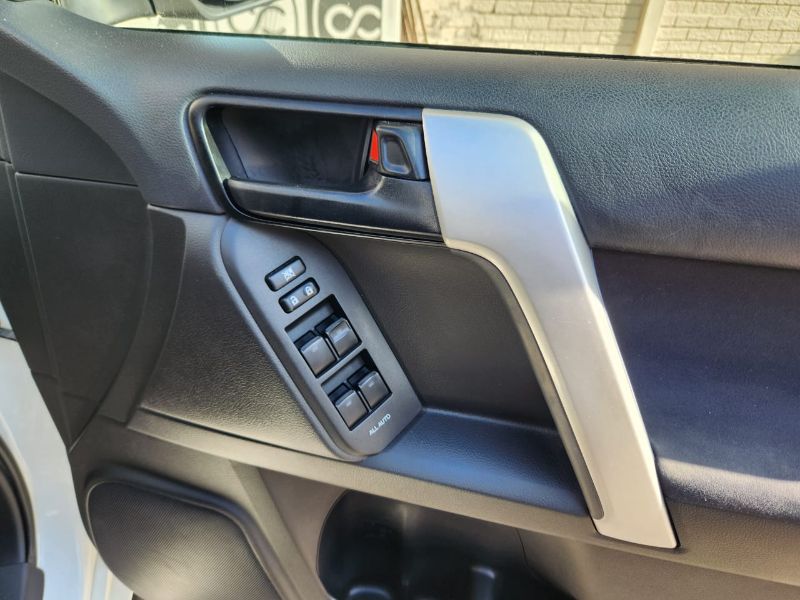  30265  TOYOTA LANDCRUISER PRADO  2017  