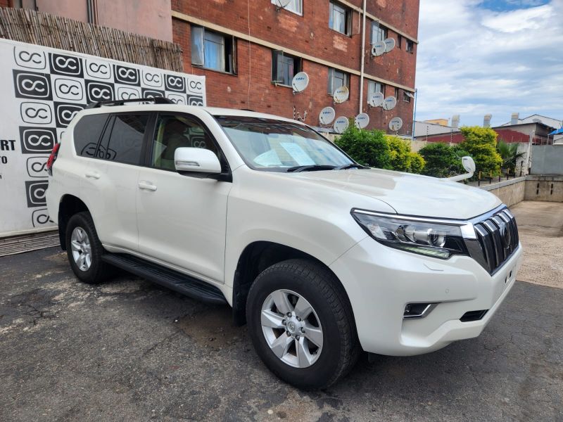  30269  TOYOTA LANDCRUISER PRADO  2021  