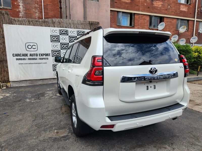  30269  TOYOTA LANDCRUISER PRADO  2021  