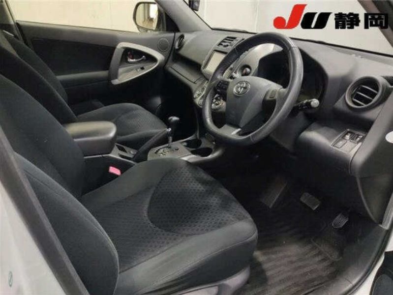  30270  TOYOTA VANGUARD  2013  