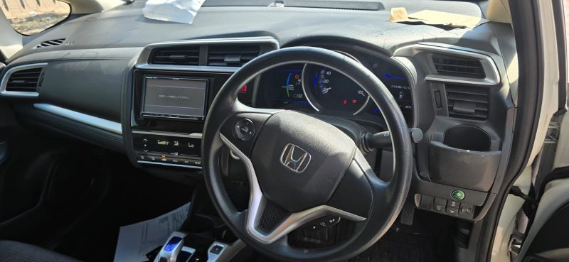  30276  HONDA FIT  2016  