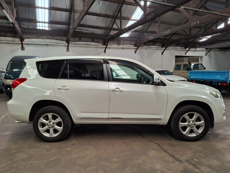  30277  TOYOTA VANGUARD  2010  