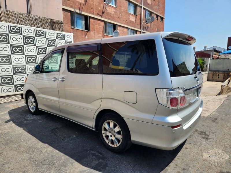  30283  TOYOTA ALPHARD  2005  