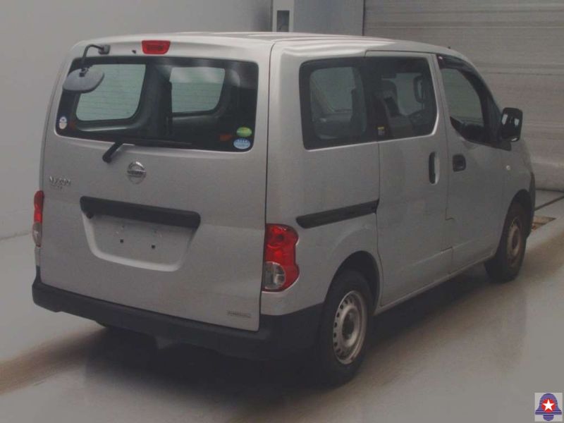  30289  NISSAN VANETTE  2017  