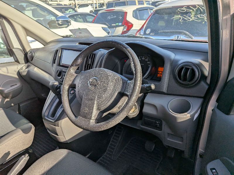  30289  NISSAN VANETTE  2017  