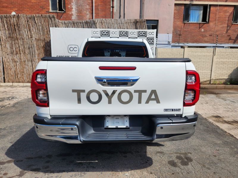  30290  TOYOTA HILUX  2022  