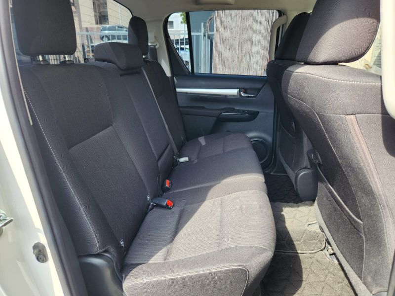  30290  TOYOTA HILUX  2022  