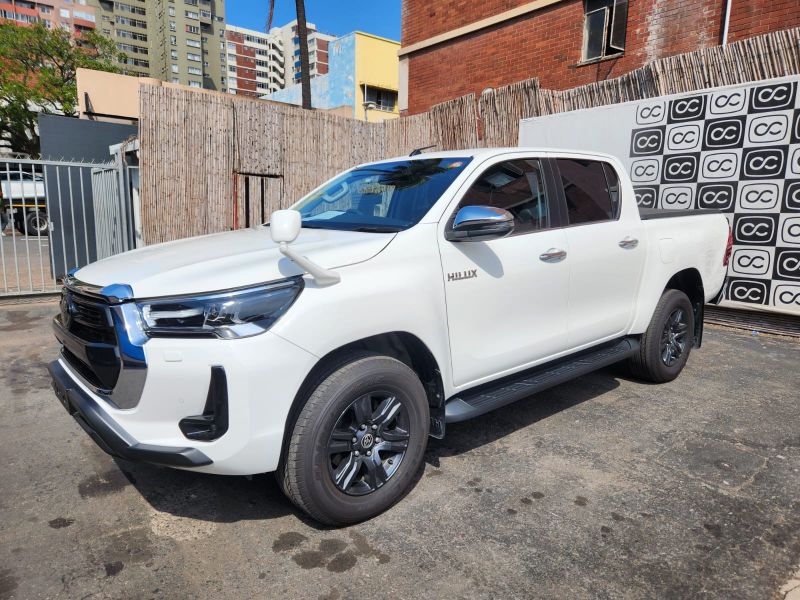 30290 TOYOTA HILUX 2022 