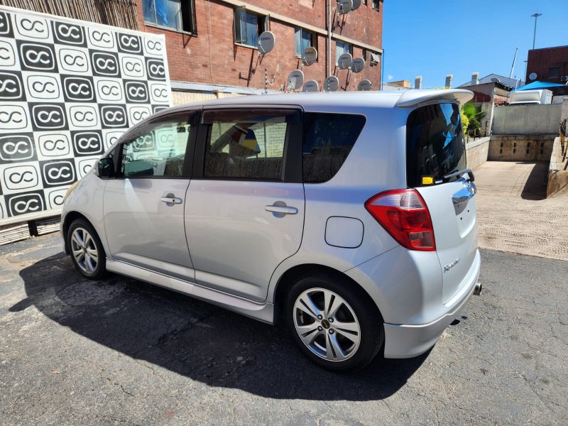  30292  TOYOTA RACTIS  2006  