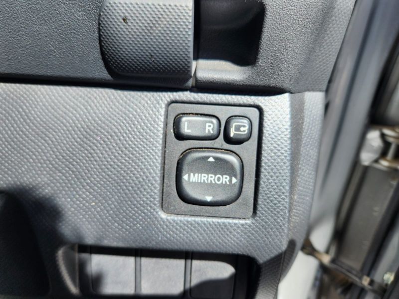  30292  TOYOTA RACTIS  2006  