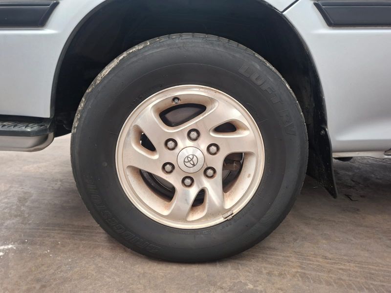  30297  TOYOTA HIACE  2003  