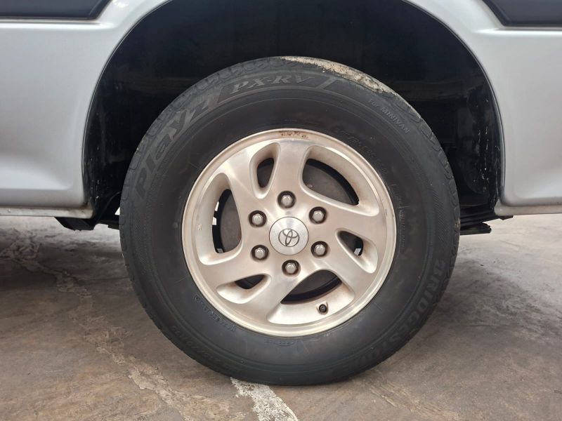  30297  TOYOTA HIACE  2003  