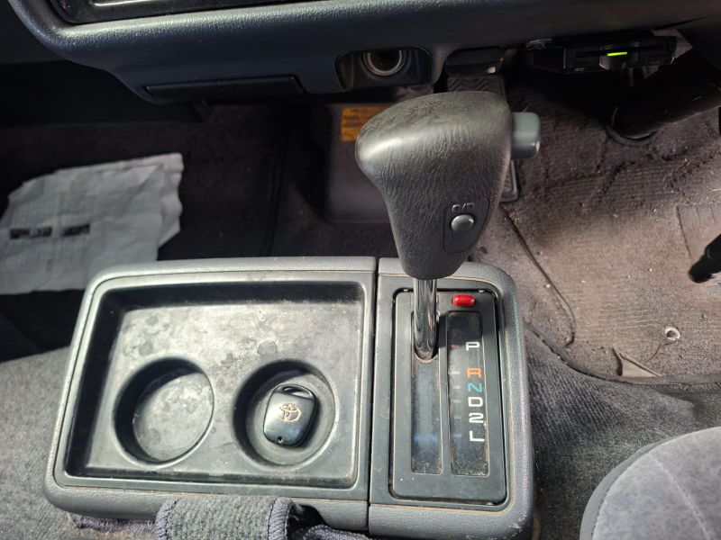  30297  TOYOTA HIACE  2003  