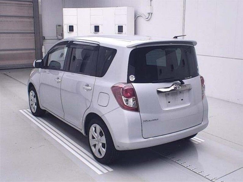  30301  TOYOTA RACTIS  2010  