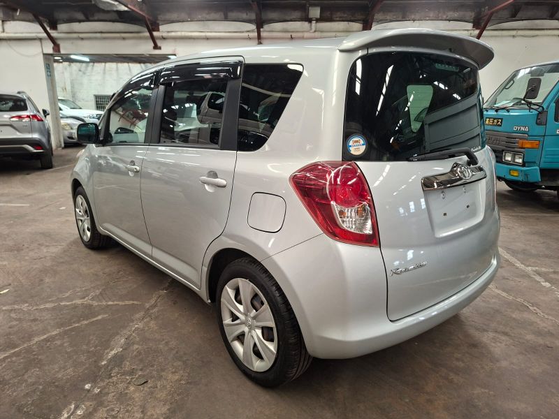  30301  TOYOTA RACTIS  2010  