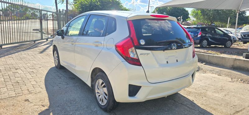  30302  HONDA FIT  2017  