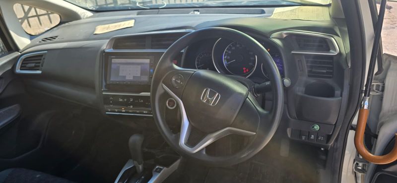  30302  HONDA FIT  2017  