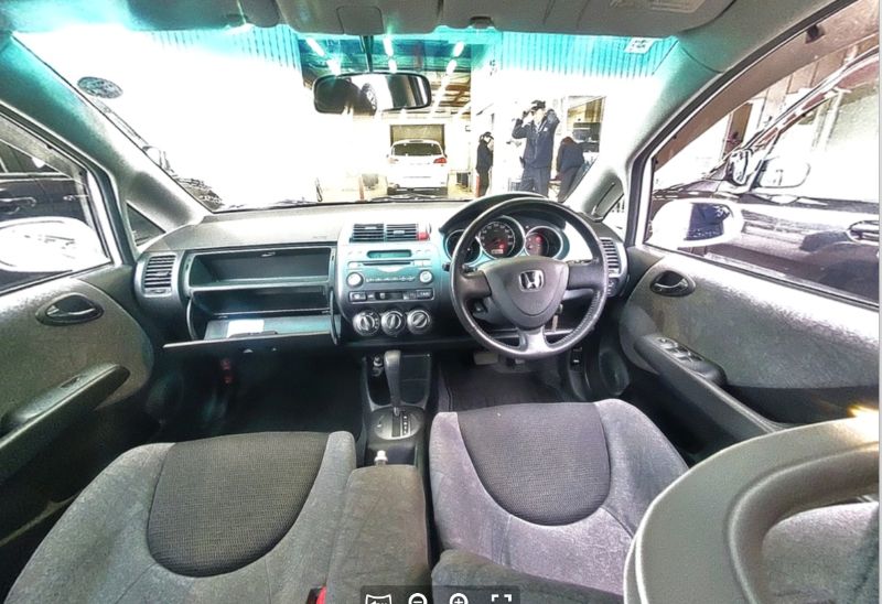  30305  HONDA FIT  2001  