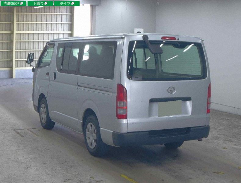  30306  TOYOTA HIACE  2006  